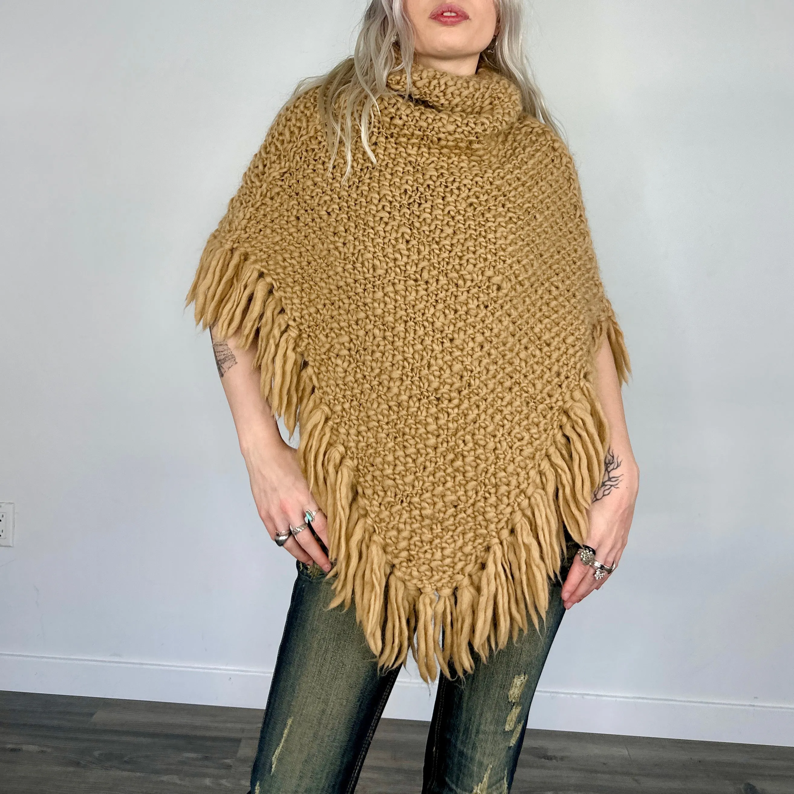 Early 2000s Chunky Knit Wool Shawl