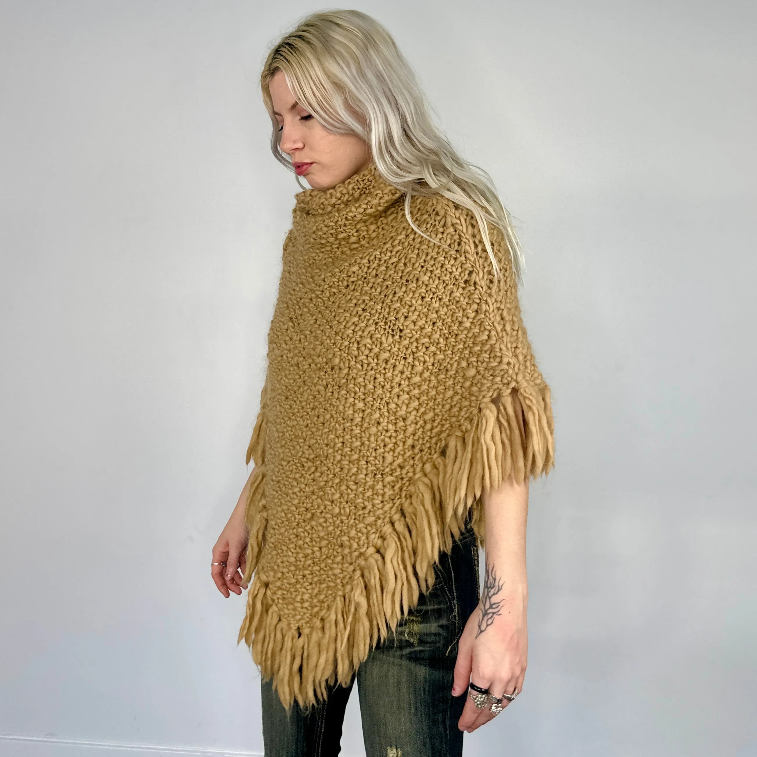 Early 2000s Chunky Knit Wool Shawl