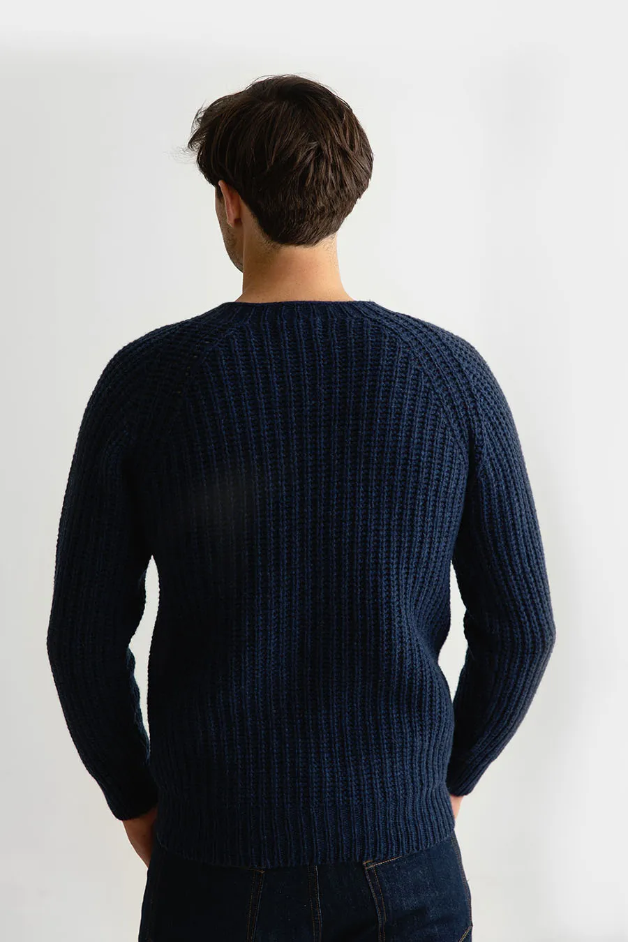 Mens Geelong Superfine Lambswool Fisherman’s Rib Jumper - Navy blue