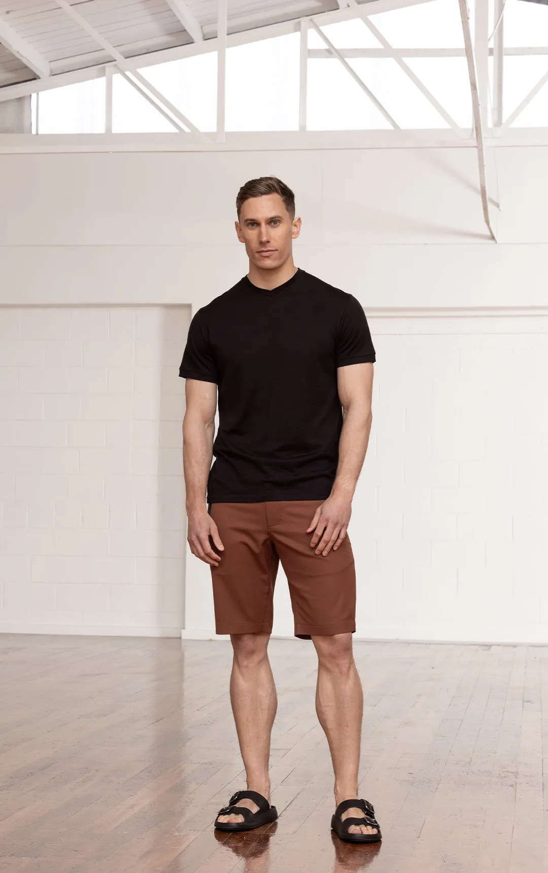 PERFORMANCE TWILL SHORT